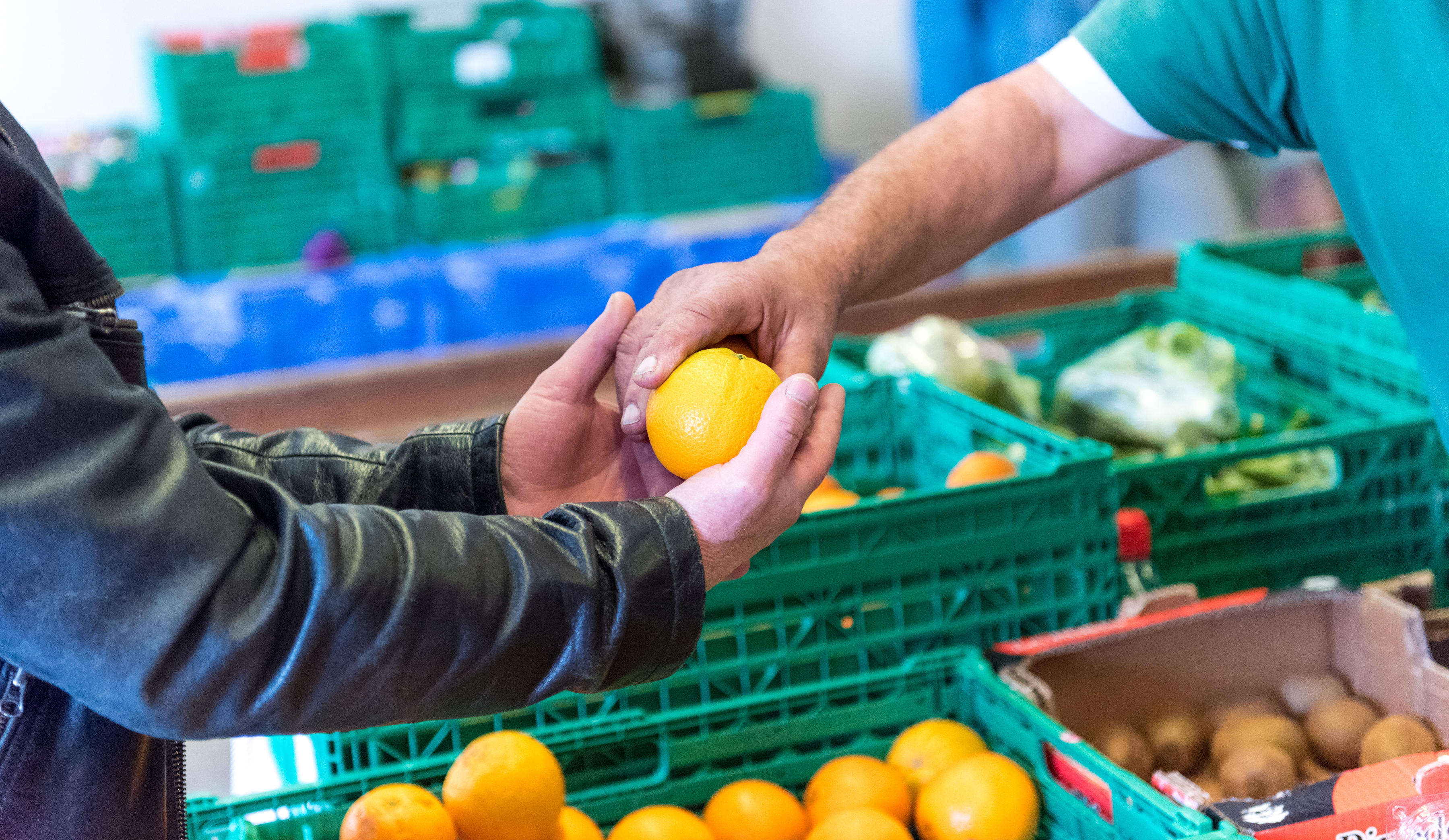 Elior redistribue les repas non consommés aux banques alimentaires !