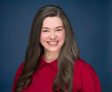 Kelly Myers headshot